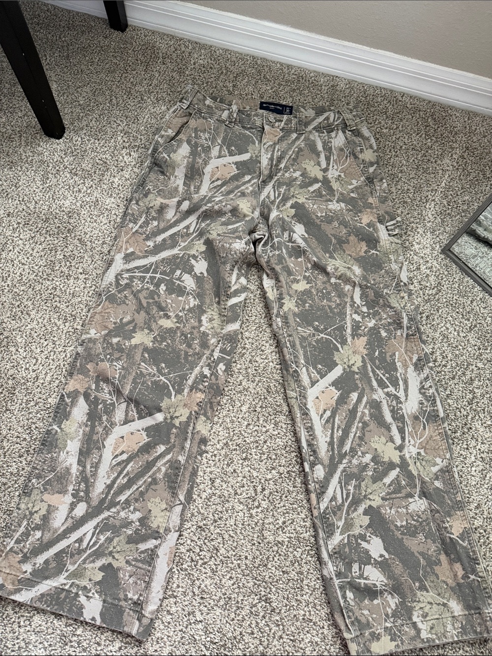 Abercrombie & Fitch Baggy Men's Camo Cargo Pants - Tan/Green/Gray